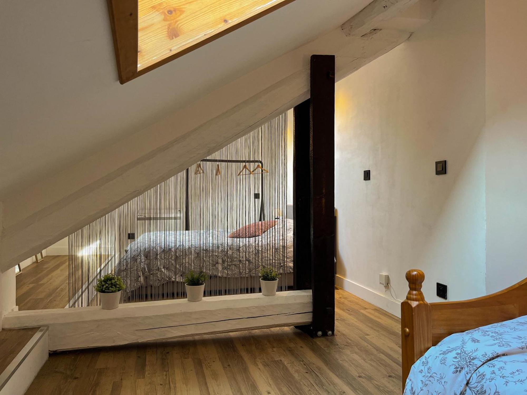 Ferienwohnung Cocon Sous Les Toits Albertville Exterior foto